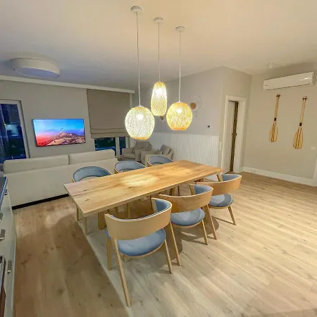 公寓 Garden Niegocin Apartament 吉日茨科