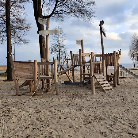 Garden Niegocin Apartament *